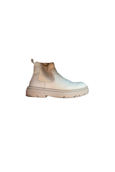 BOOT