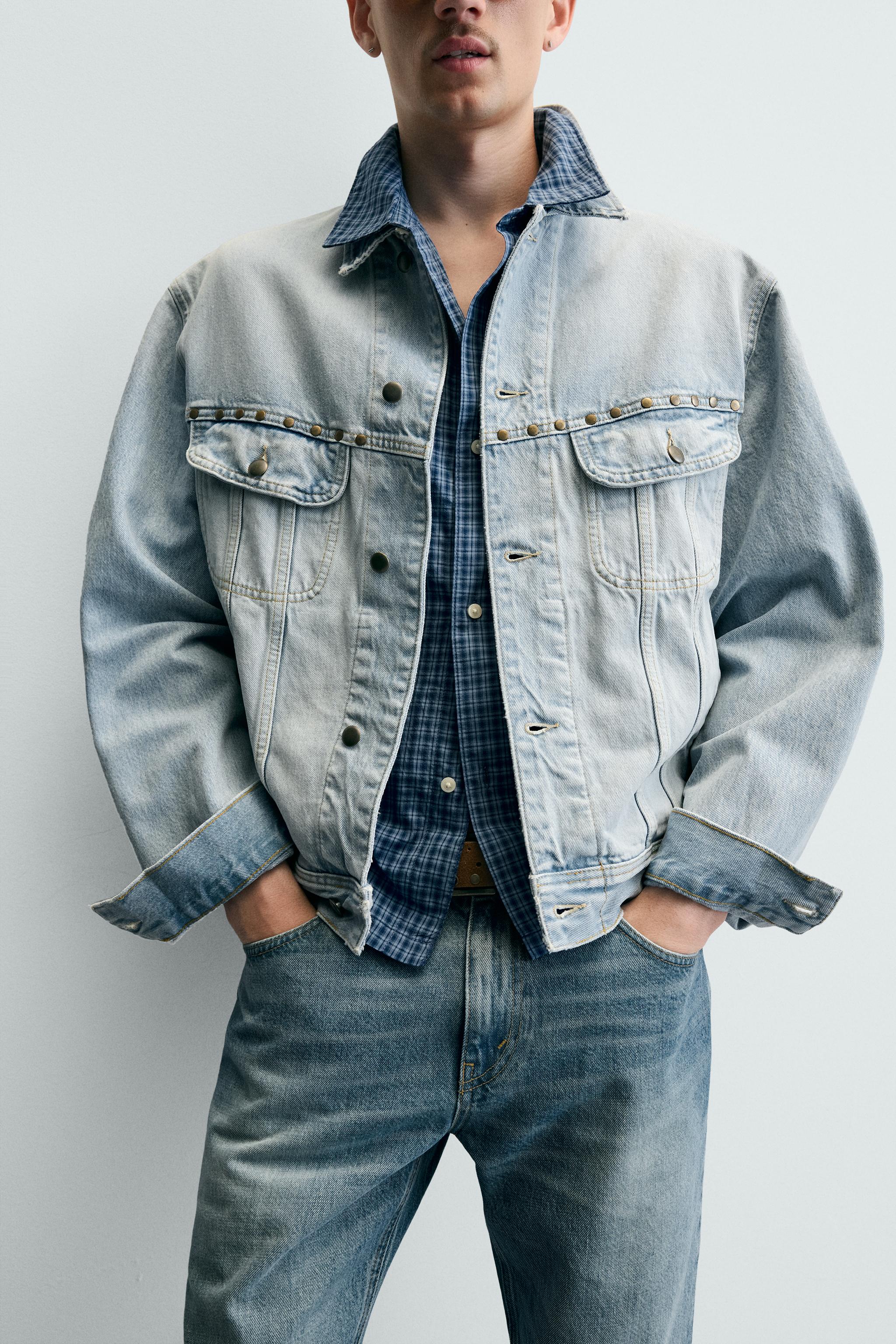 VESTE EN DENIM RELAXED FIT À CLOUS MÉTALLIQUES