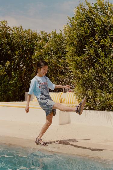 PETO DENIM CORTO - Azul de Zara