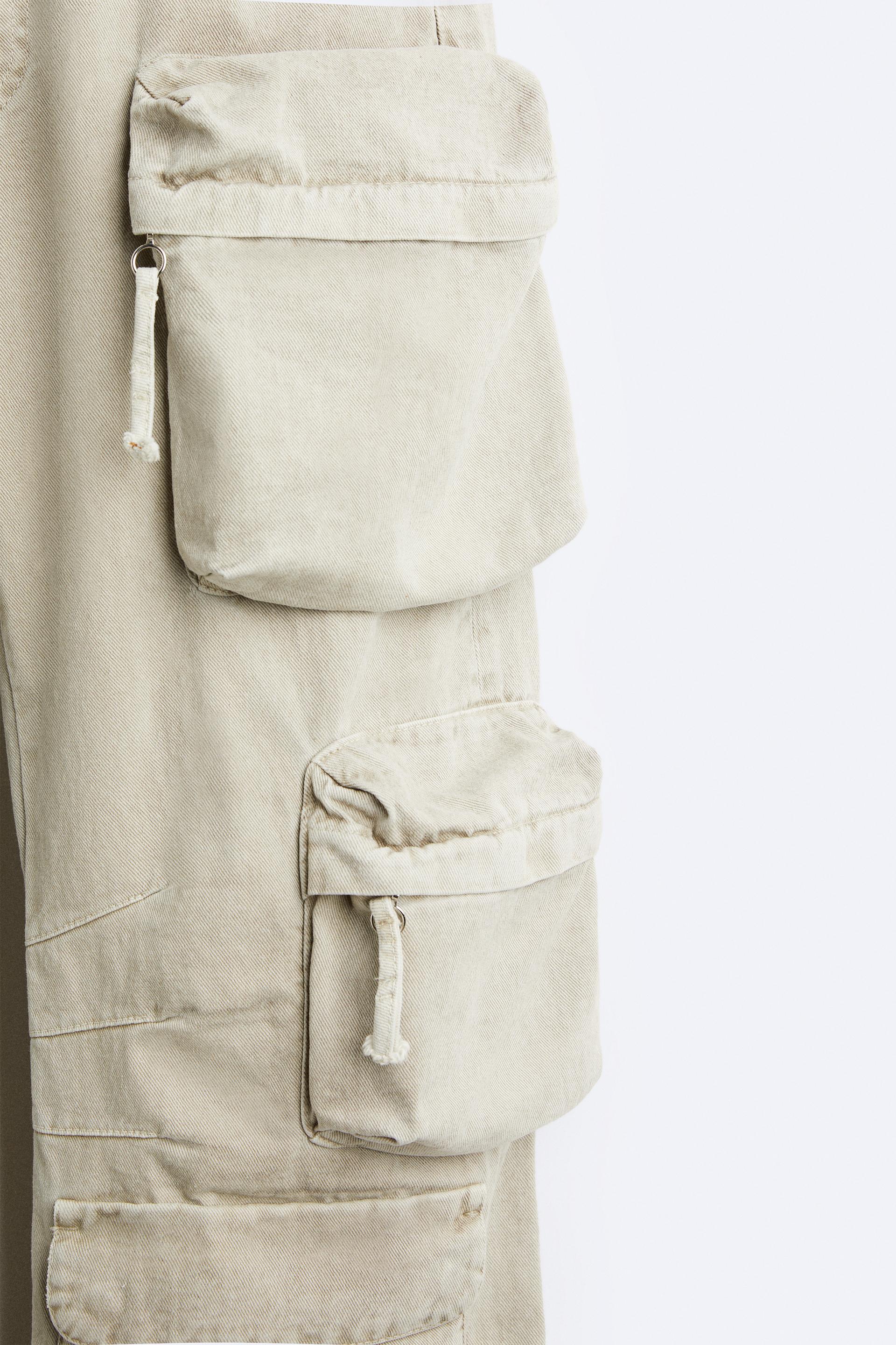 UTILITY POCKET JEANS