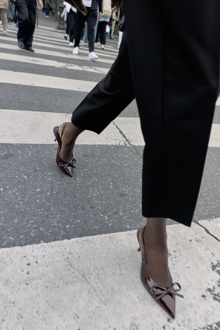 SCARPE CON TACCO E FIOCCO Marrone ZARA Italia Italy