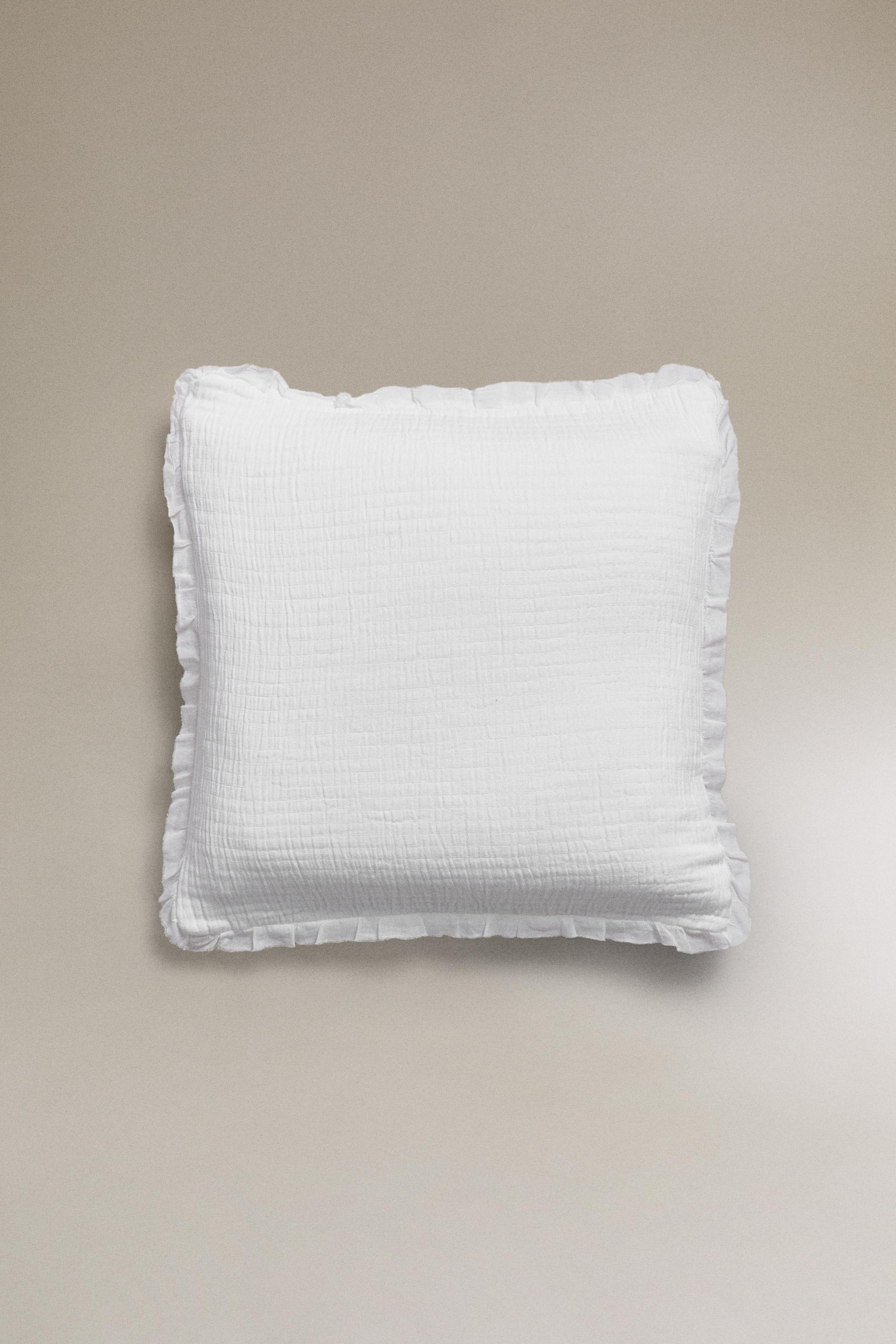 CHIFFON THROW PILLOW COVER White ZARA Canada