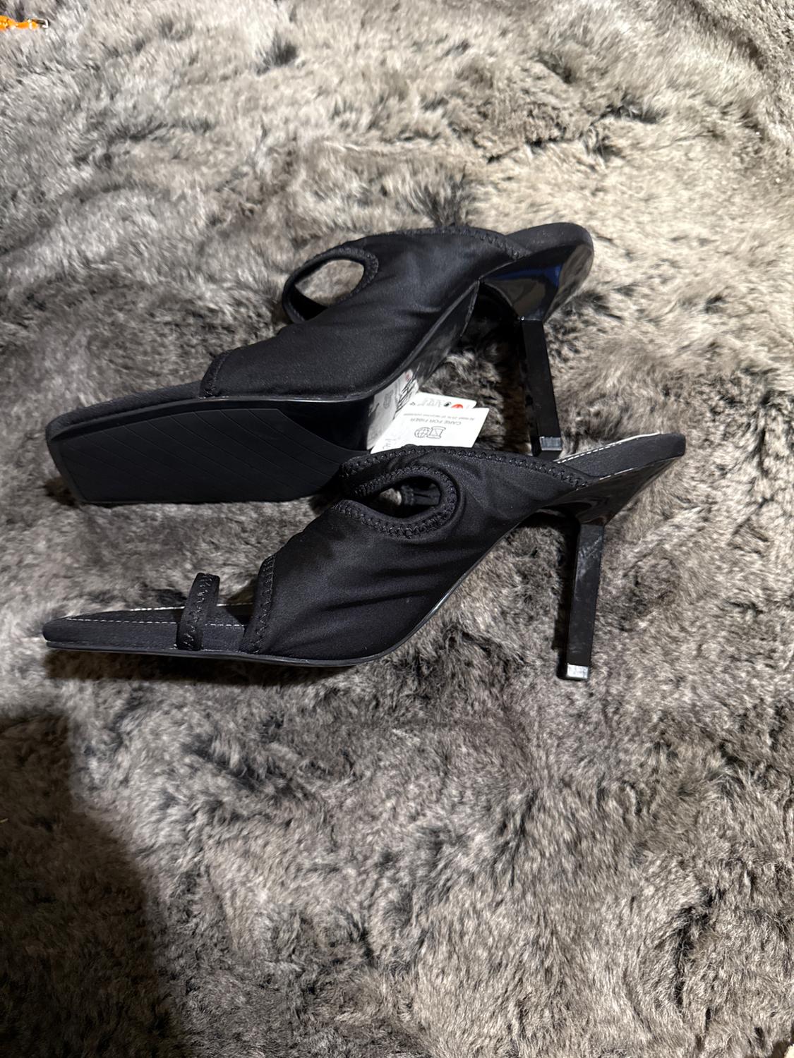 HEELED NEOPRENE SANDALS - Image 3