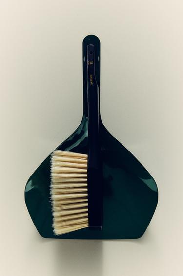 DUSTPAN & BRUSH SET - Black / Green by Zara