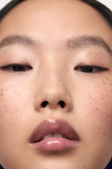 GLOSS À LÈVRES REPULPANT ELECTRIC SPICE - 2-565 de Zara