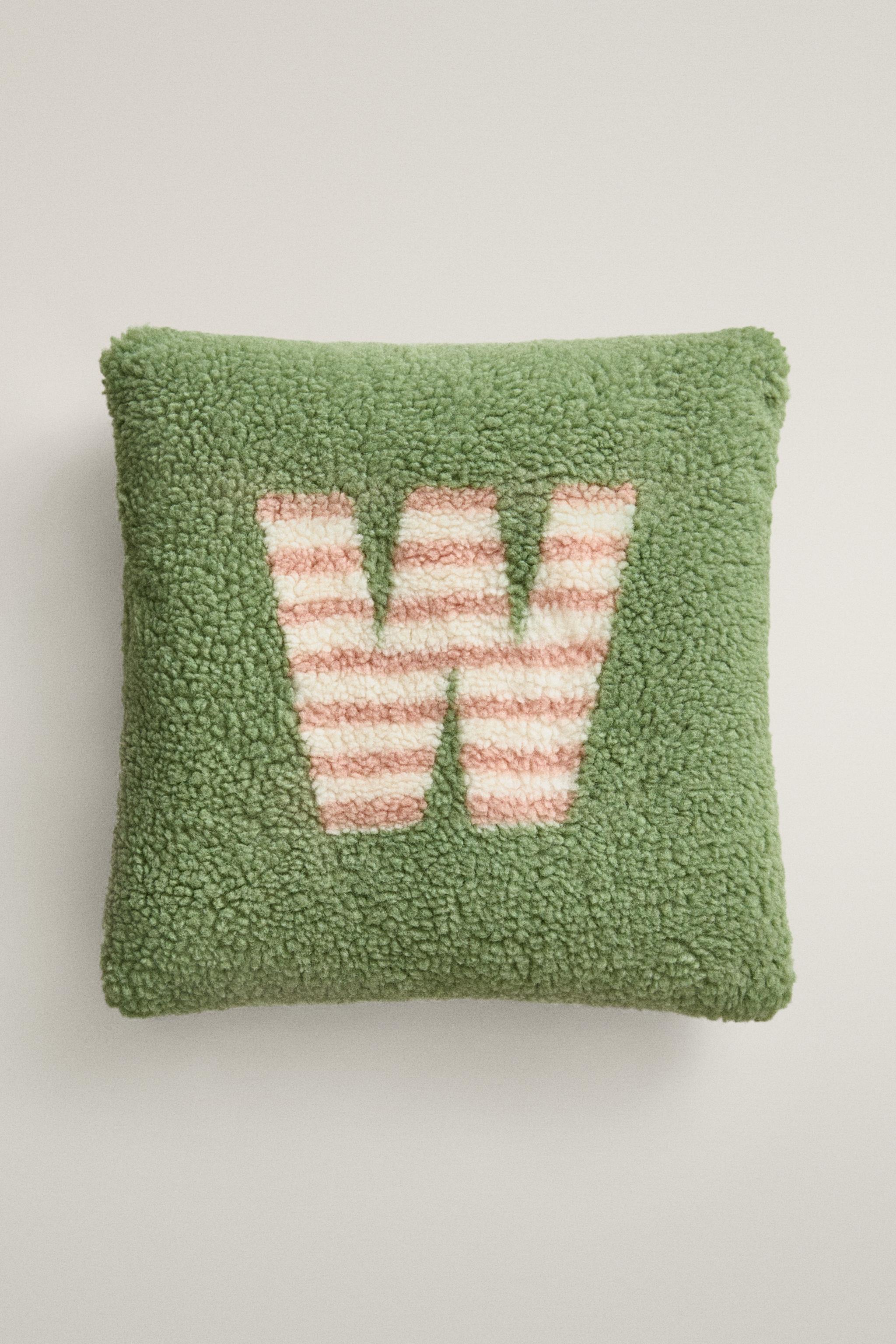 CHILDREN'S FAUX SHEARLING CUSHION WITH W — Light green