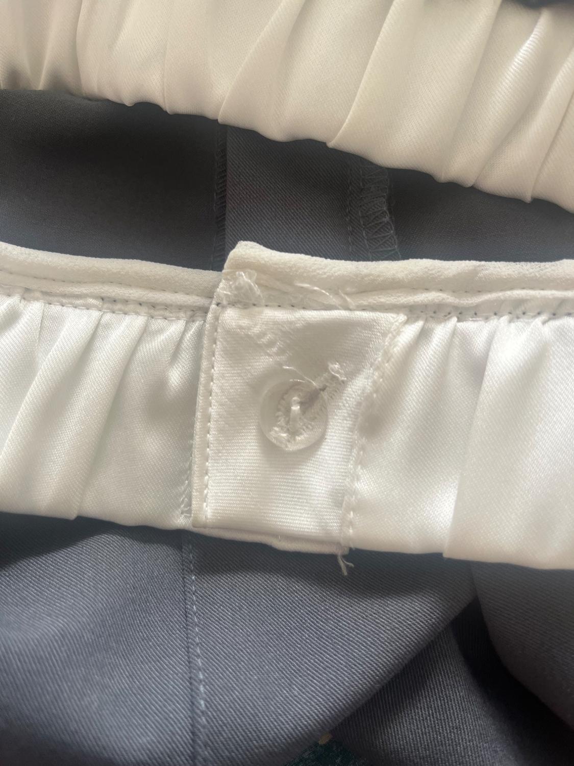 CONTRAST BOXER MIDI SKIRT - Image 8