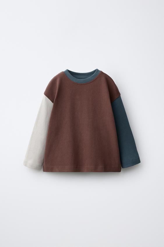 Zaras HEAVY SOFT T-SHIRT I FÄRGBLOCK - Vinröd - Bild 0