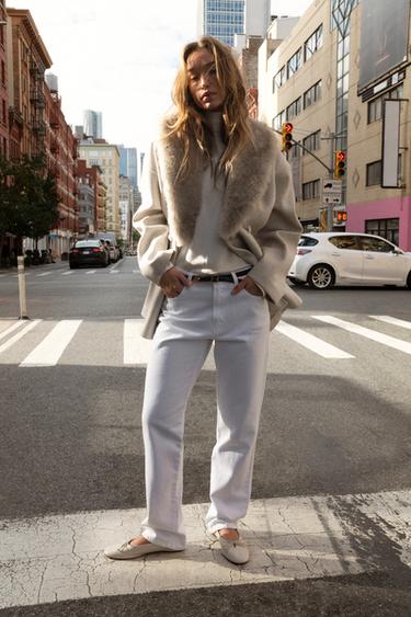 PUHA SZŐRMEHATÁSÚ GALLÉRÚ KABÁT – Homokszínű cirmos a ZARA-tól