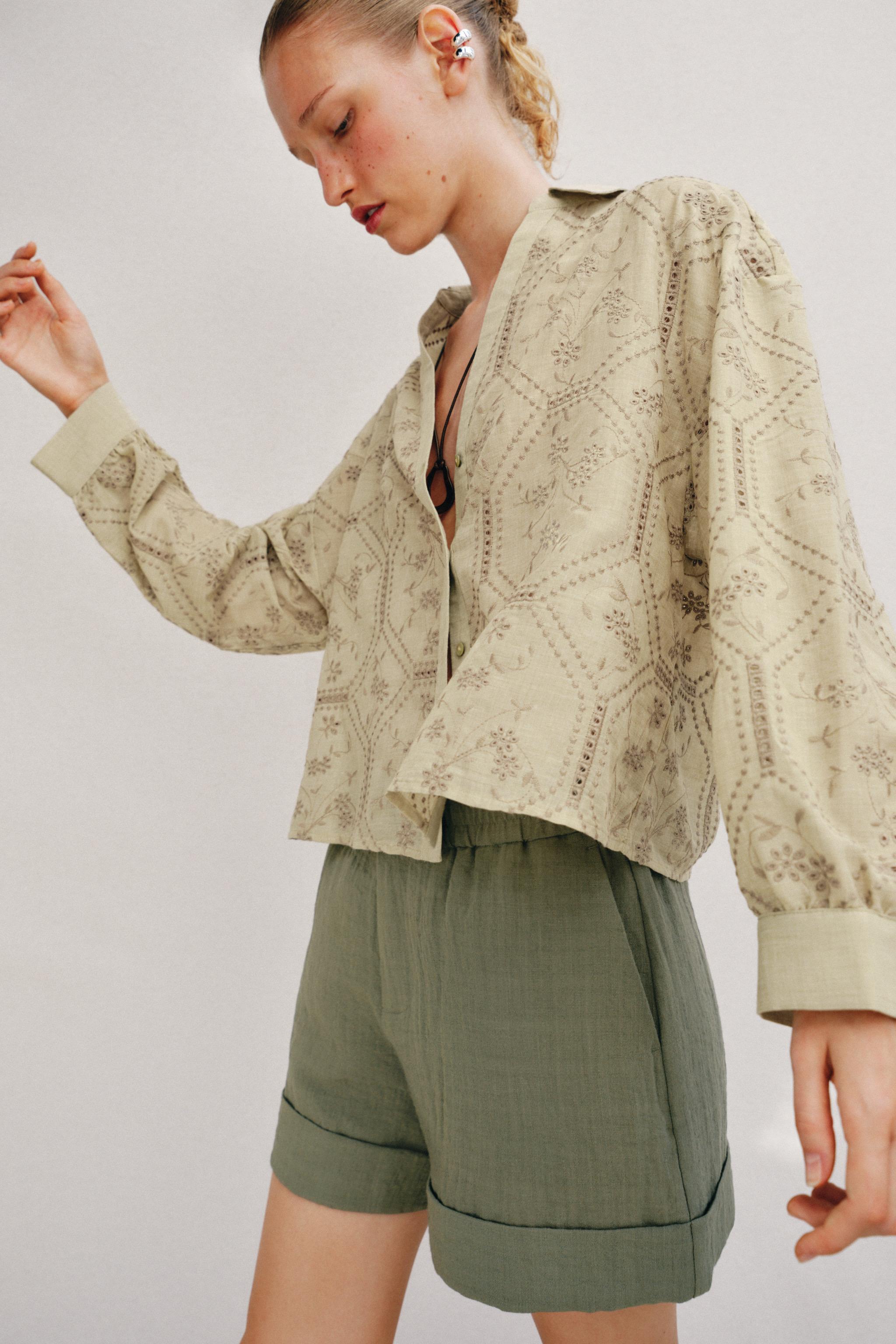 Zara PAÇASI KATLAMALI BERMUDA görsel 4