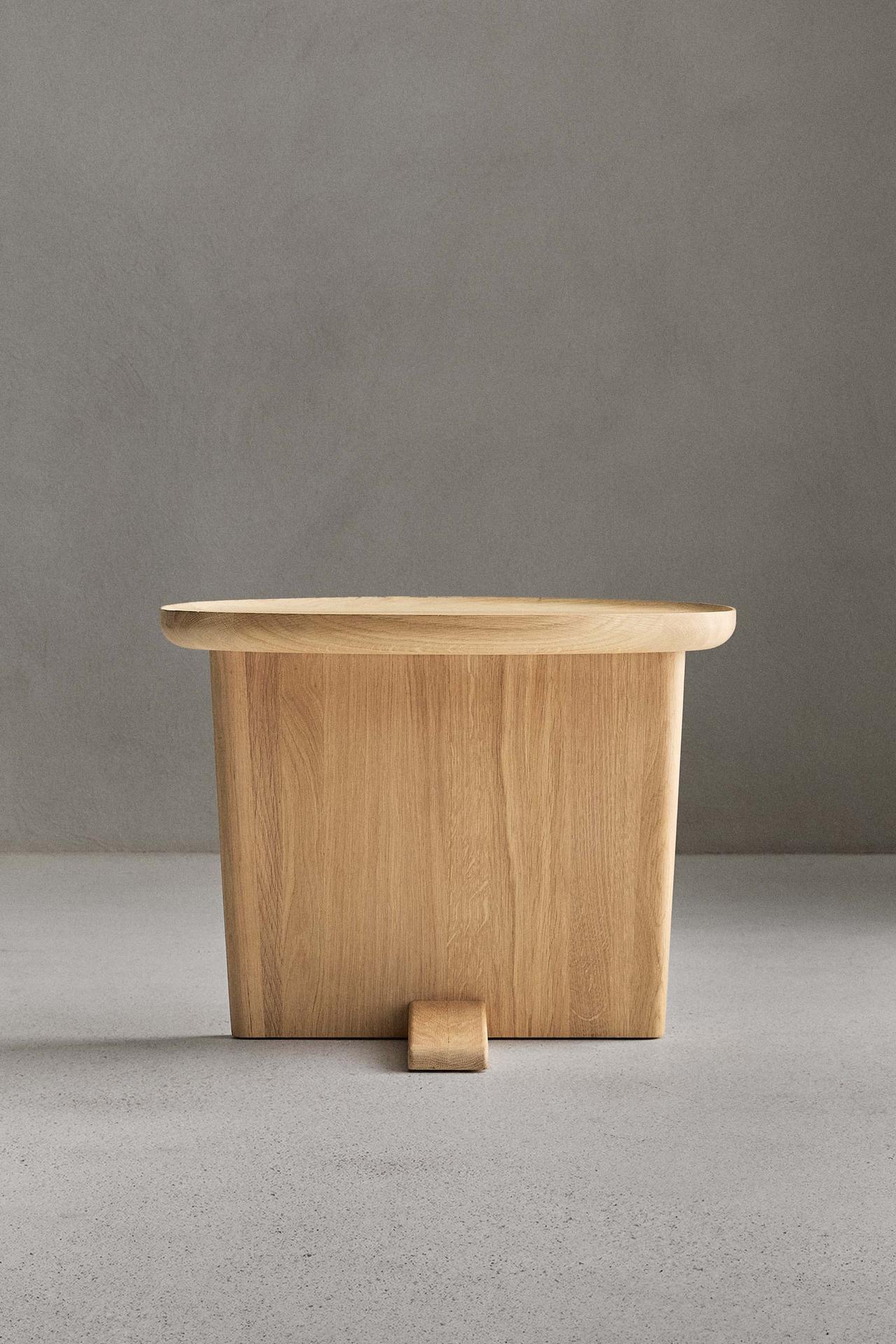 SIDETABLE 03 — Light beige