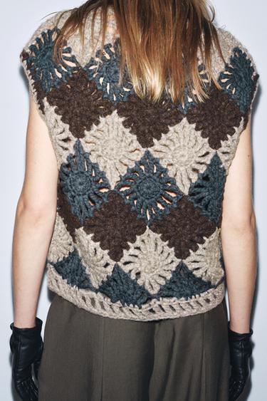 GILET PULL EN MAILLE CROCHET - unique de Zara - Image 2