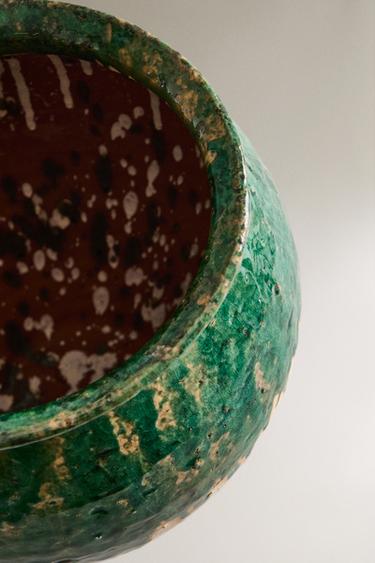 VASE CÉRAMIQUE VIEILLI - Vert / Écru de Zara - Image 2