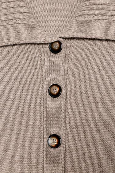 GILET EN MAILLE FINITIONS CÔTELÉES - Camel foncé de Zara - Image 6