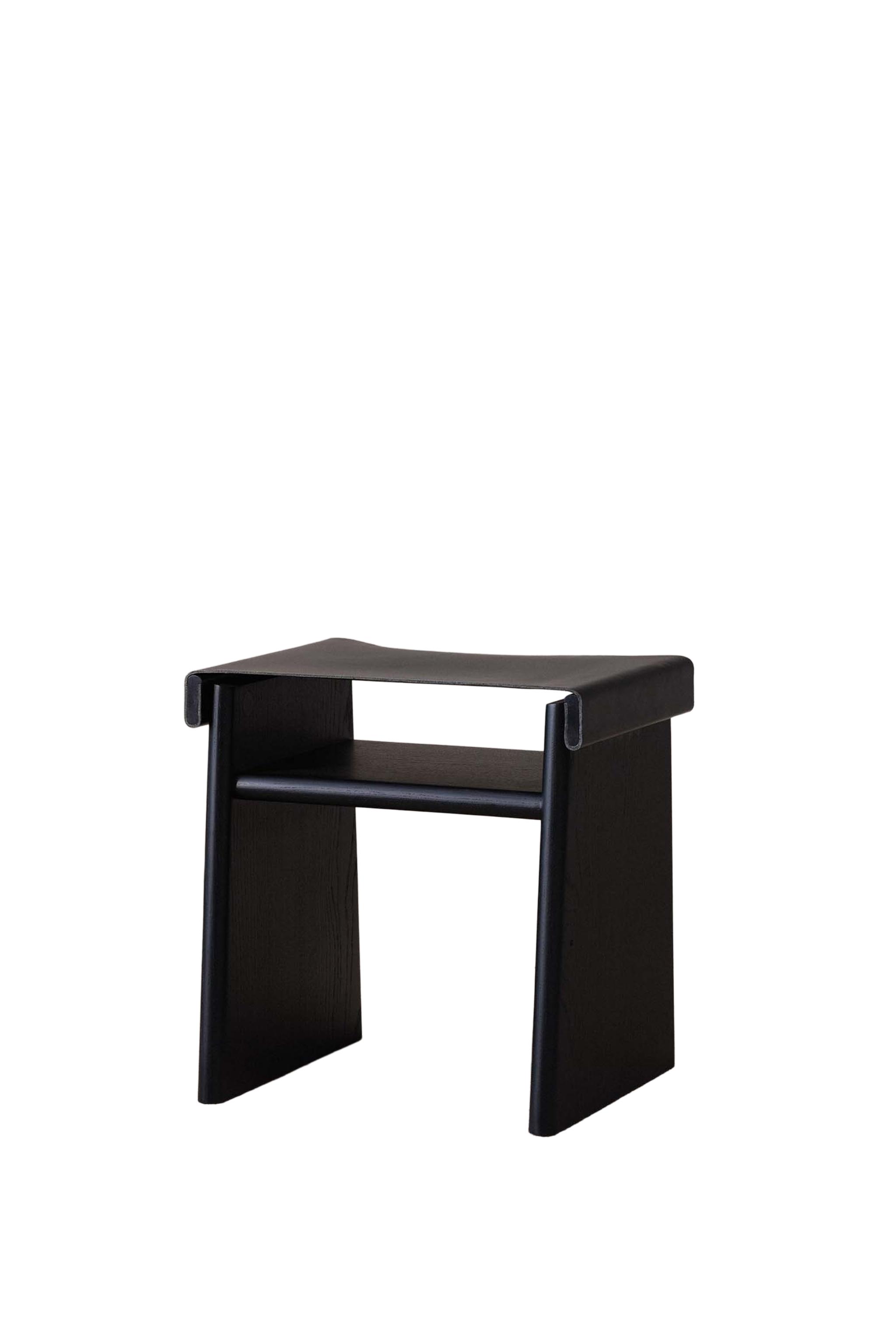 STOOL 02 - ブラック | ZARA Japan / 日本