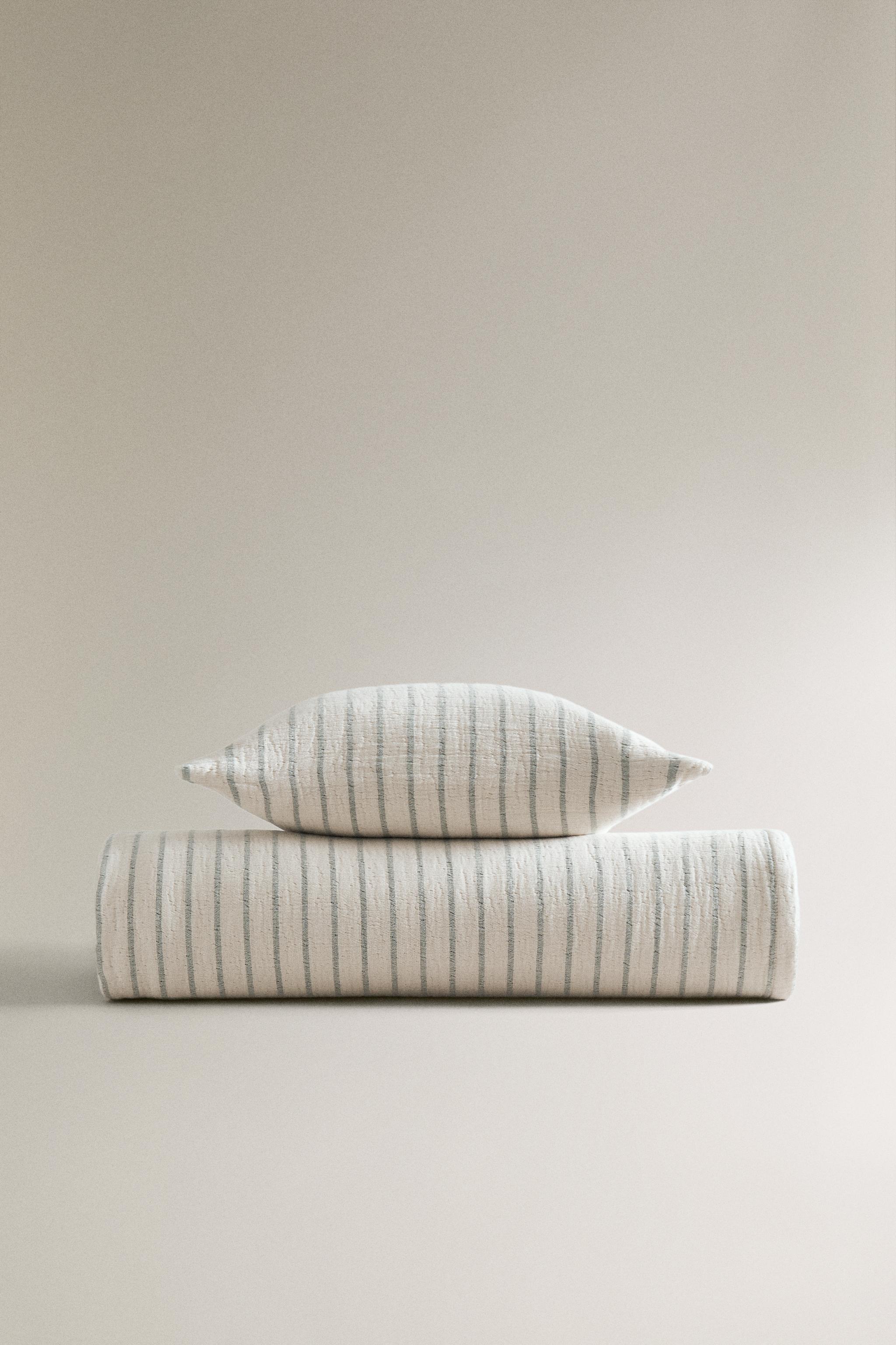COUVRE-LIT ENFANT GAZE RAYURES