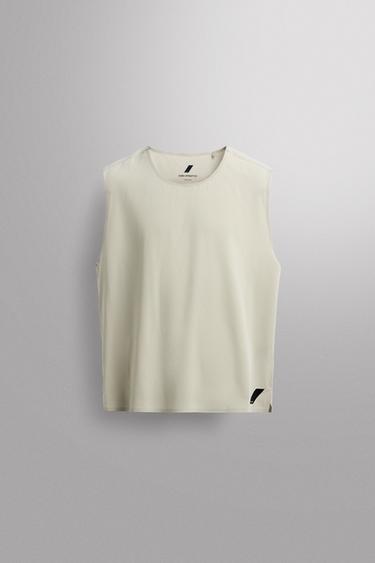 DEBARDEUR PERFORÉ RUNNING - Vert clair de Zara