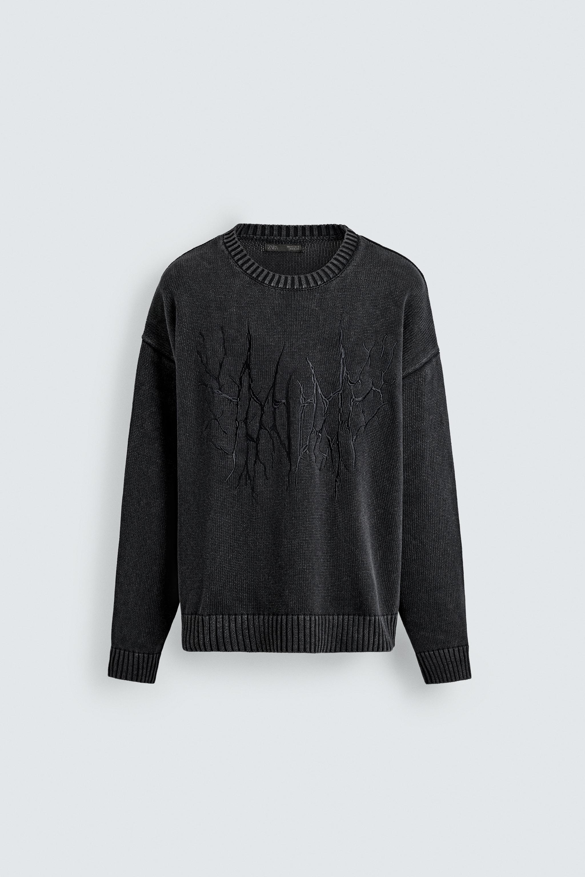 EMBROIDERED WASHED SWEATER