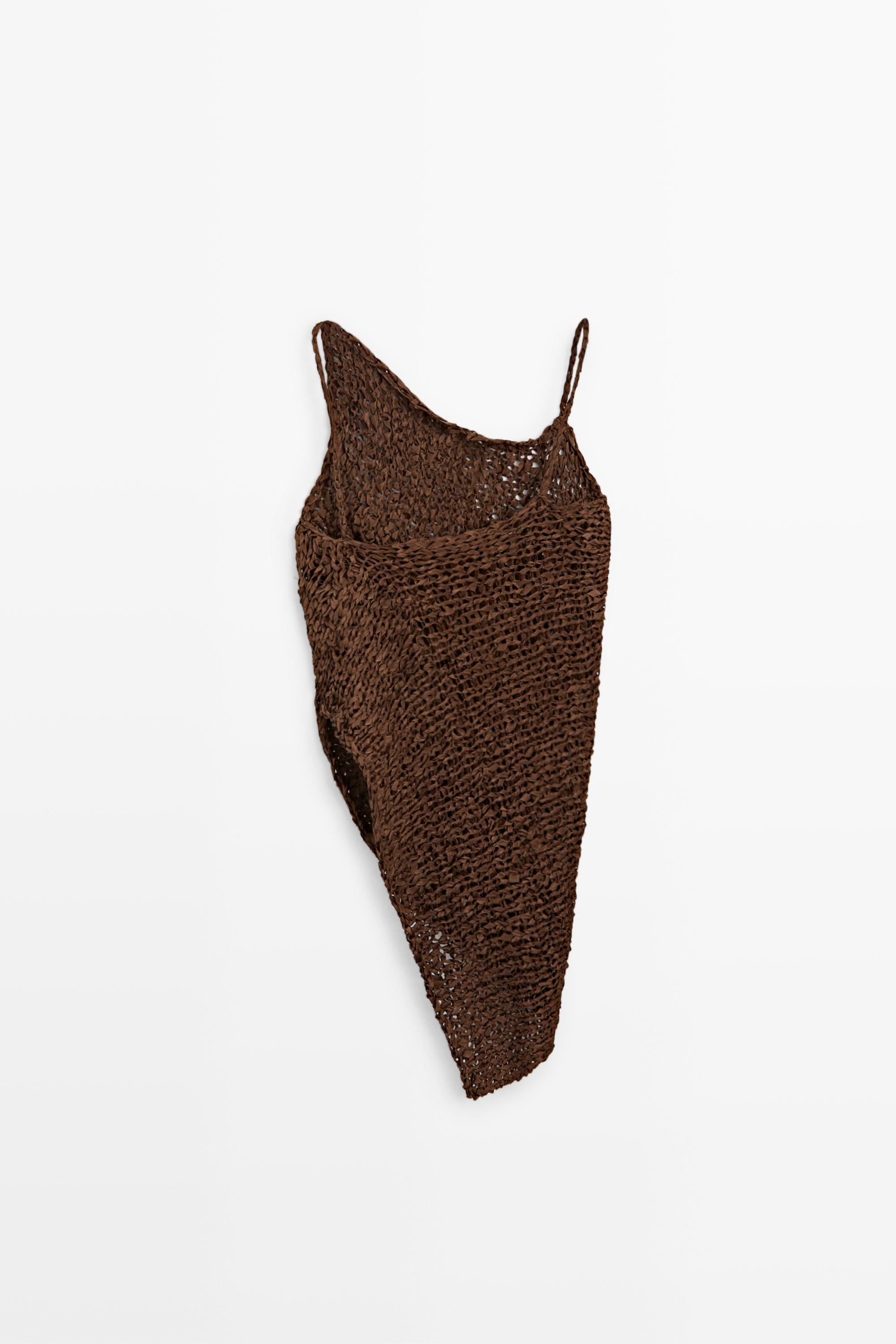 Open-knit asymmetric top - STUDIO