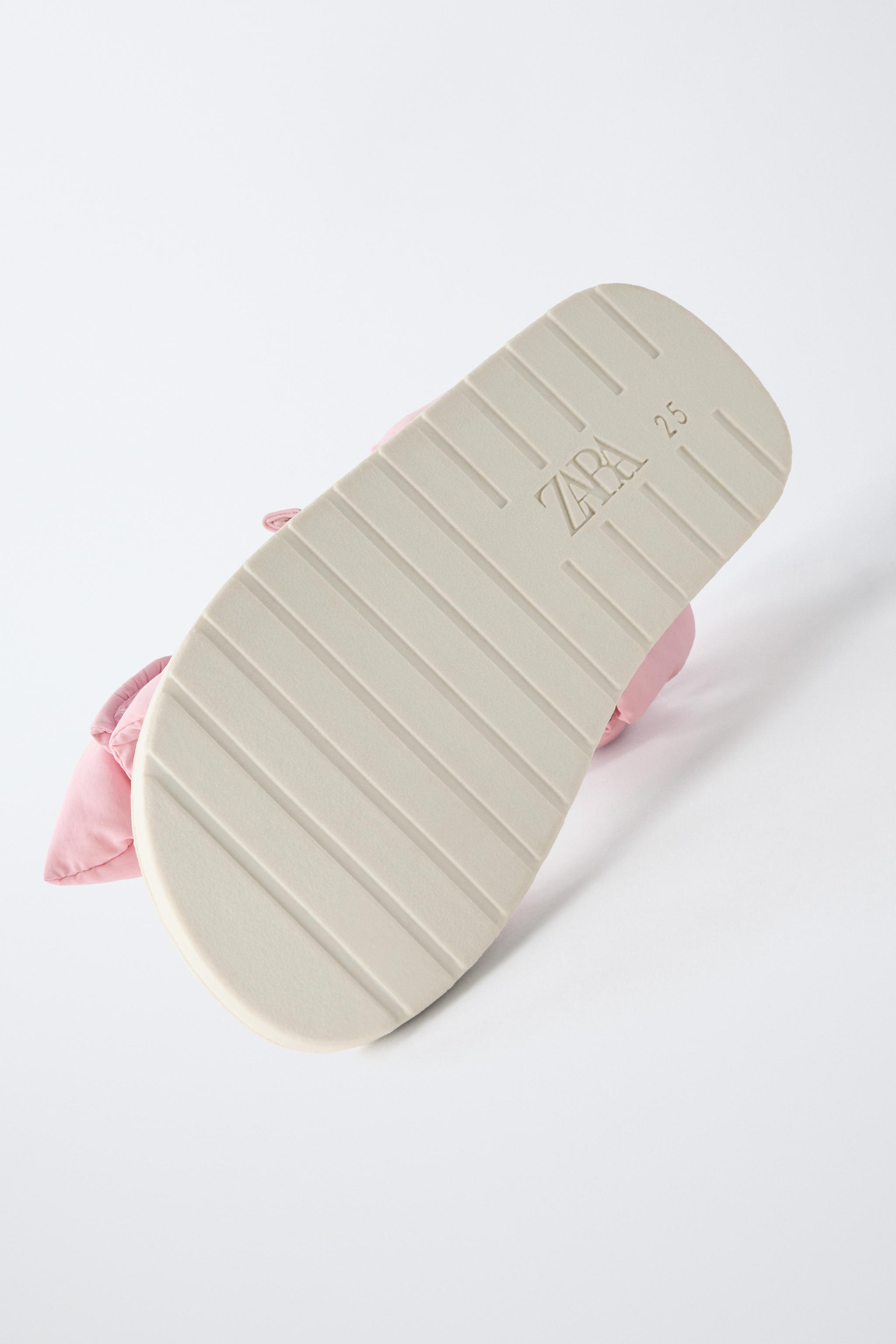 BOW QUILTED SANDALS