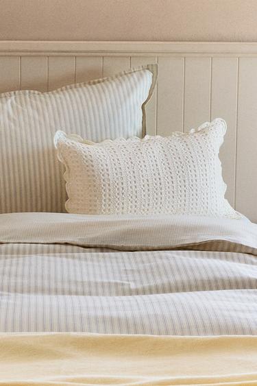 CHILDREN'S REVERSIBLE STRIPED DUVET COVER - Light blue by Zara