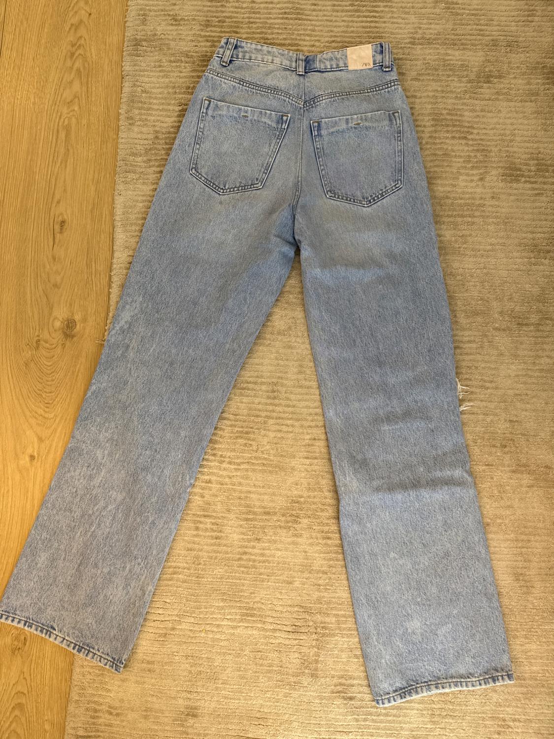 JEANS ZARA WIDE LEG AZUL CLARO CON ROTURAS - Image 3