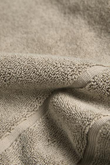 NON-SLIP COTTON BATH MAT - Sand by Zara