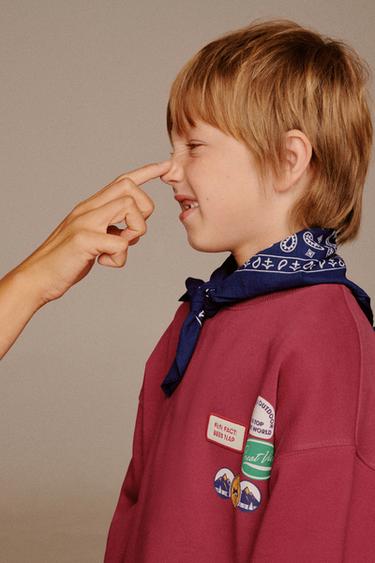 SUDADERA PARCHES - Granate de Zara