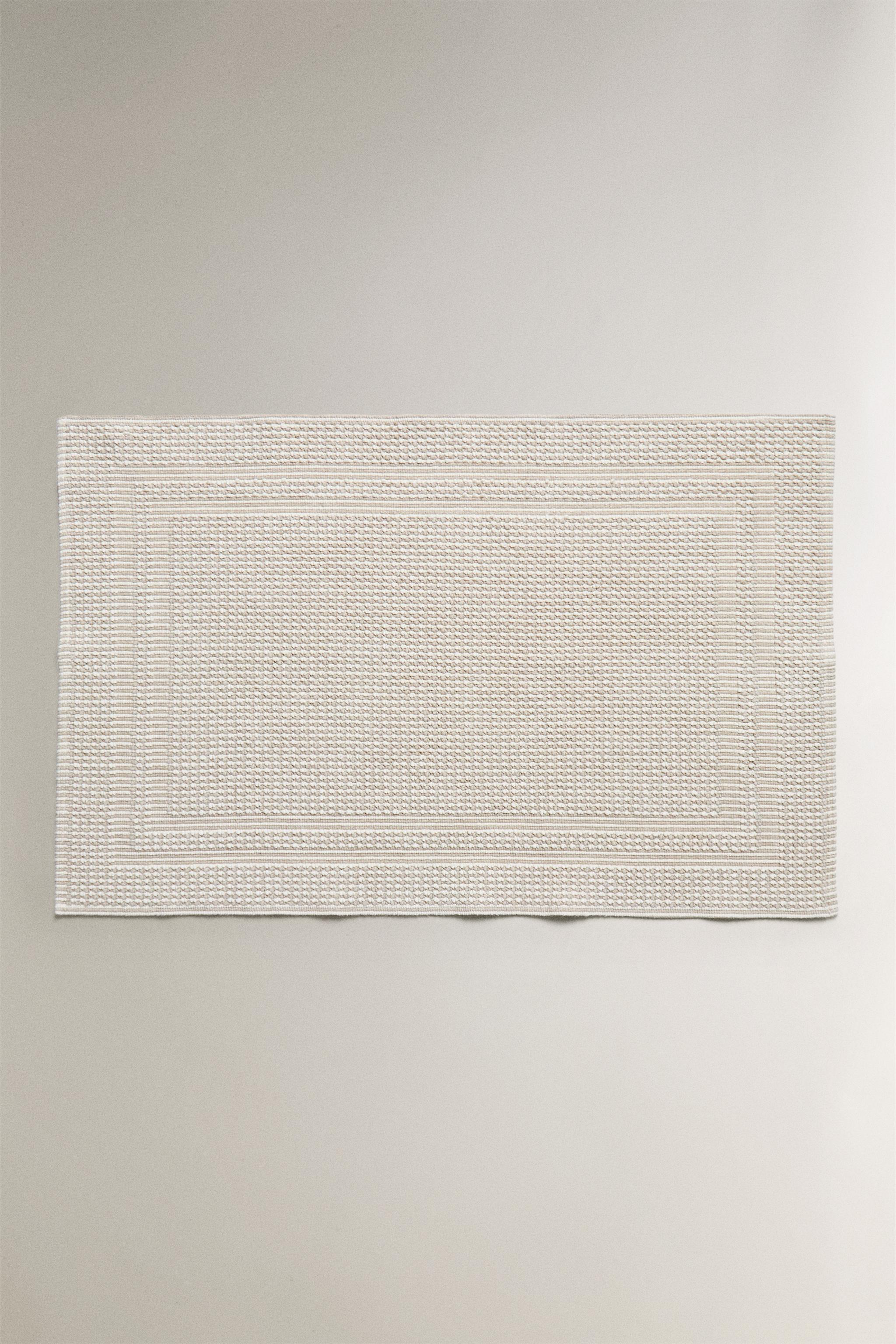 CHECK TEXTURED BATH MAT - Light beige | ZARA United Kingdom