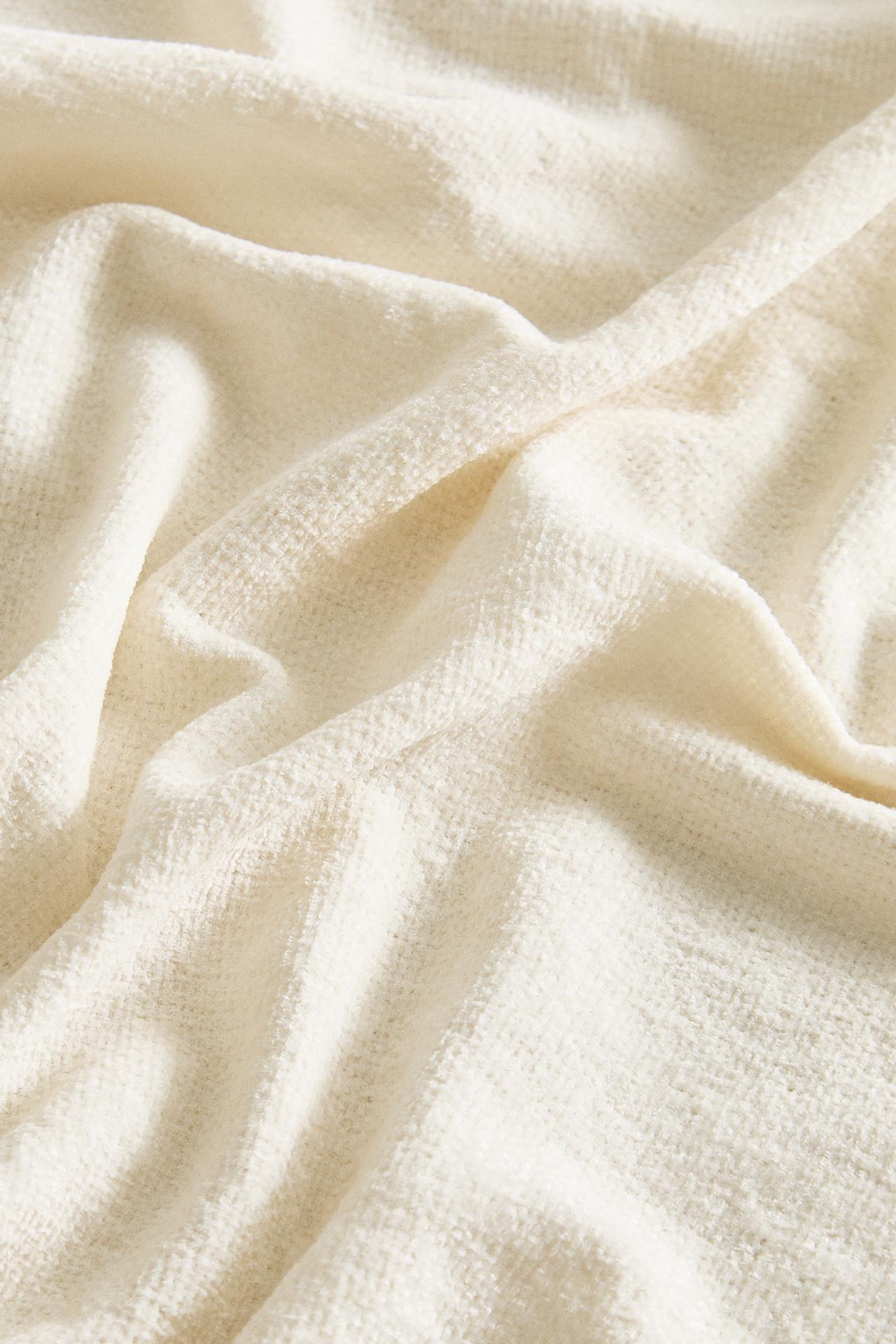 CHENILLE BLANKET — Mid-ecru