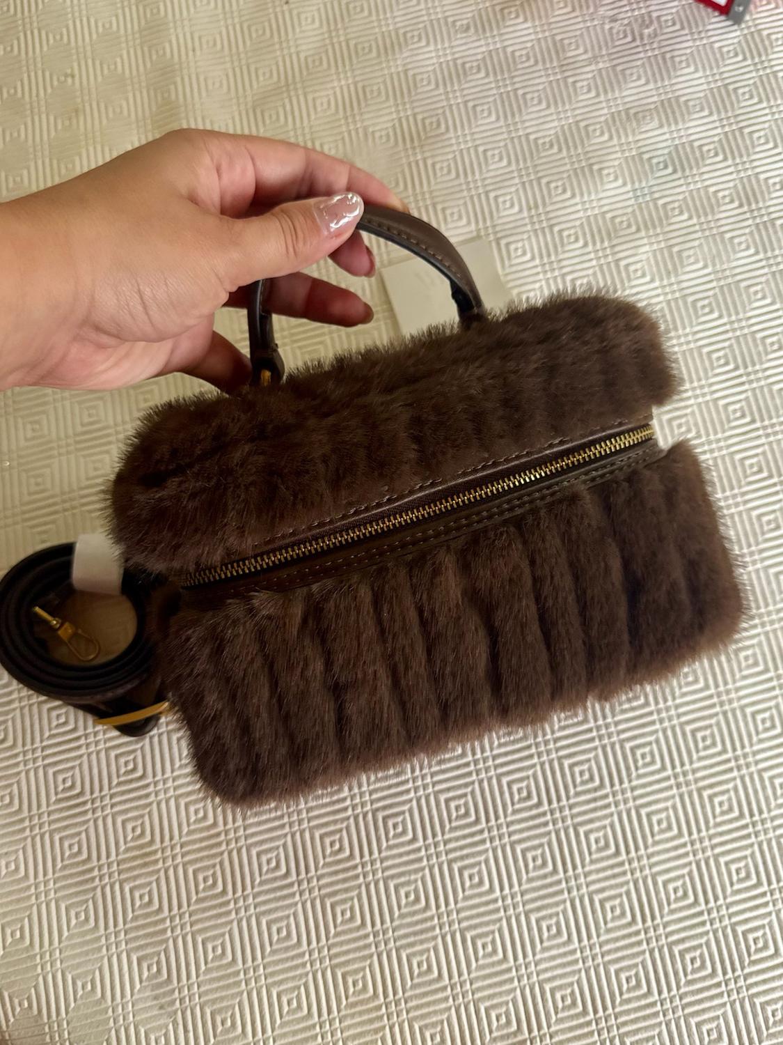 RIGID FAUX FUR BAG - Image 2