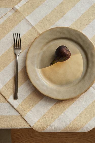 DYED THREAD STRIPED TABLECLOTH - Yellow by Zara