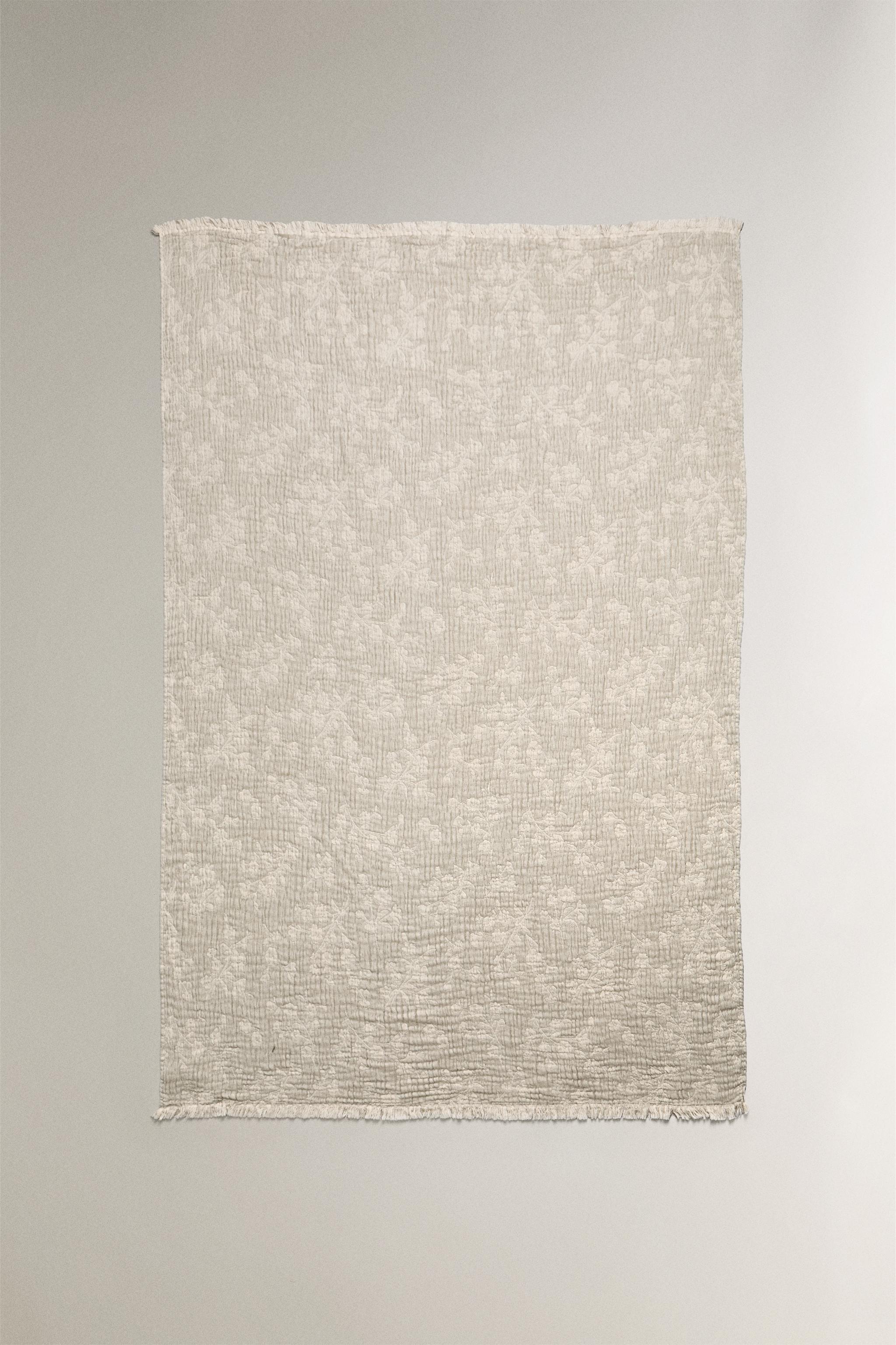 PLAID JACQUARD FLEURS
