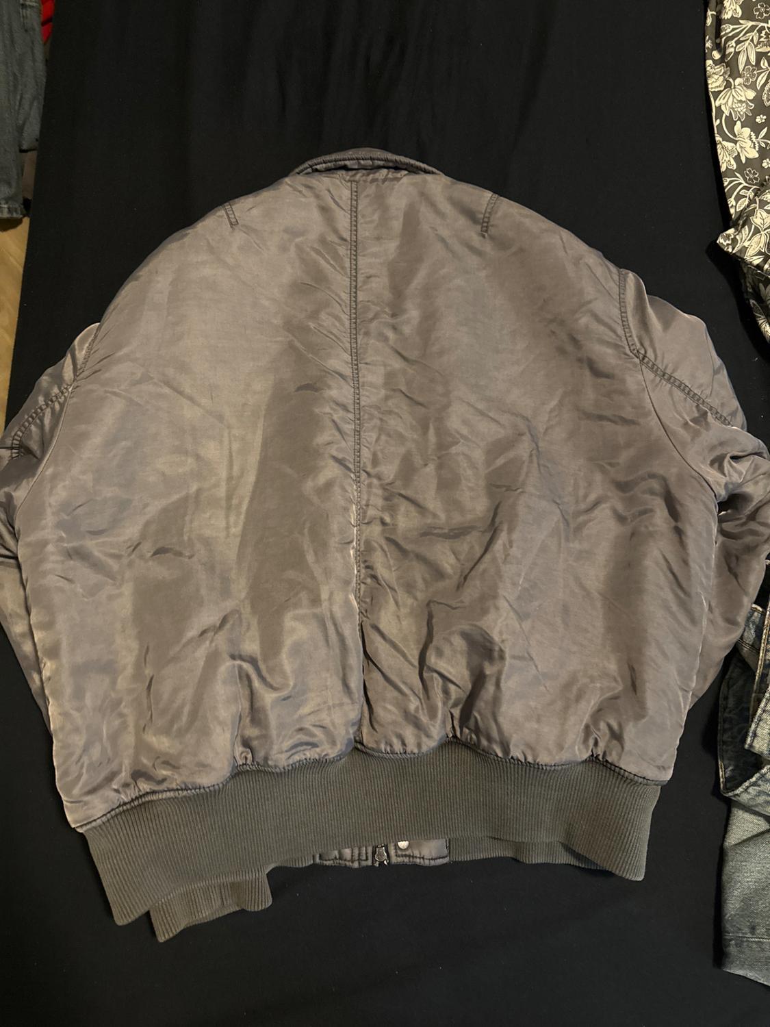 QUILTED BOMBER JACKET - Image 2