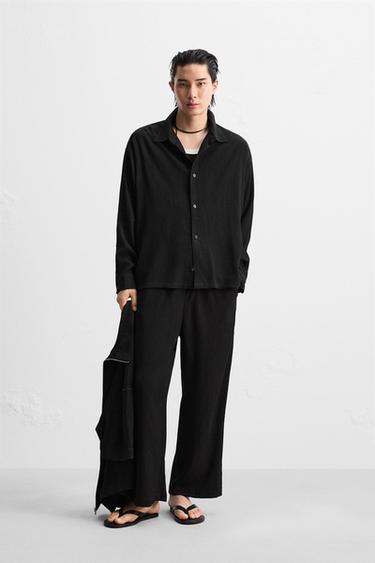 シワ加工入りフルイドパンツブラック0Zaraのシワ加工入りフルイドパンツ - ブラック - 画像 0