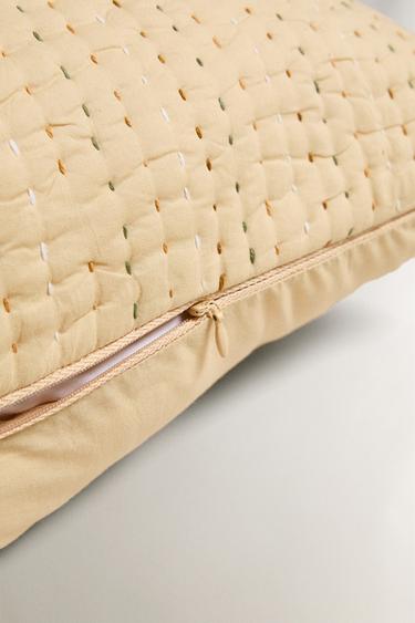 TOPSTITCHING CUSHION COVER - Yellow by Zara - Image 4