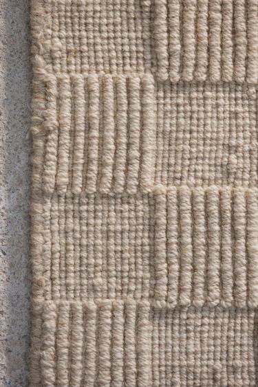Zara RUG 01 - Light beige