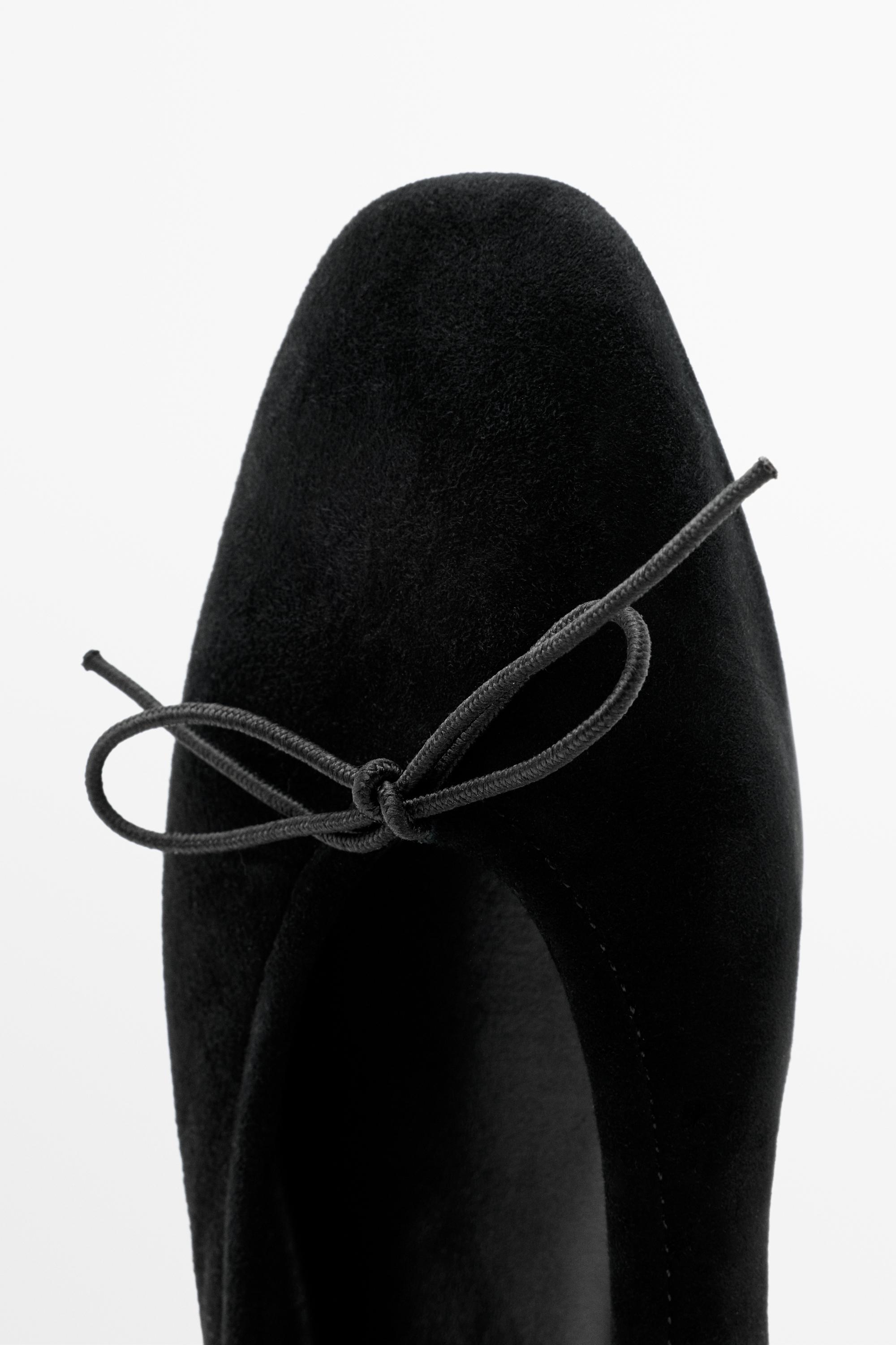 Suede bow ballet flat