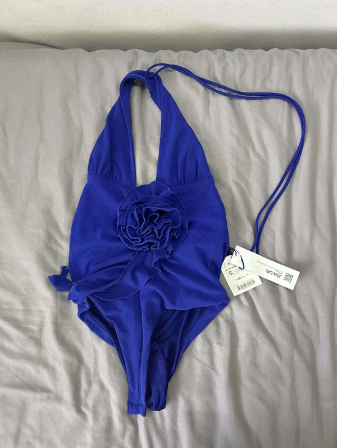 FLORAL HALTER BODYSUIT