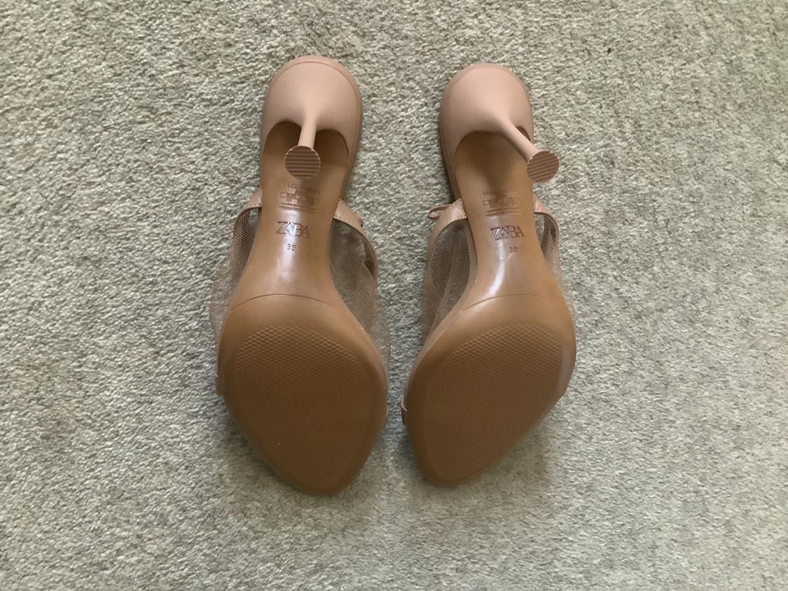 MESH BEIGE HEELS, NEW WITHOUT TAGS UK6 - Image 4