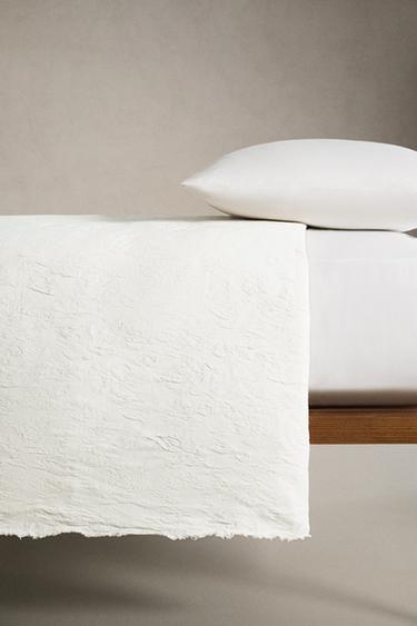 COUVRE-LIT JACQUARD FLEUR - Blanc de Zara - Image 2