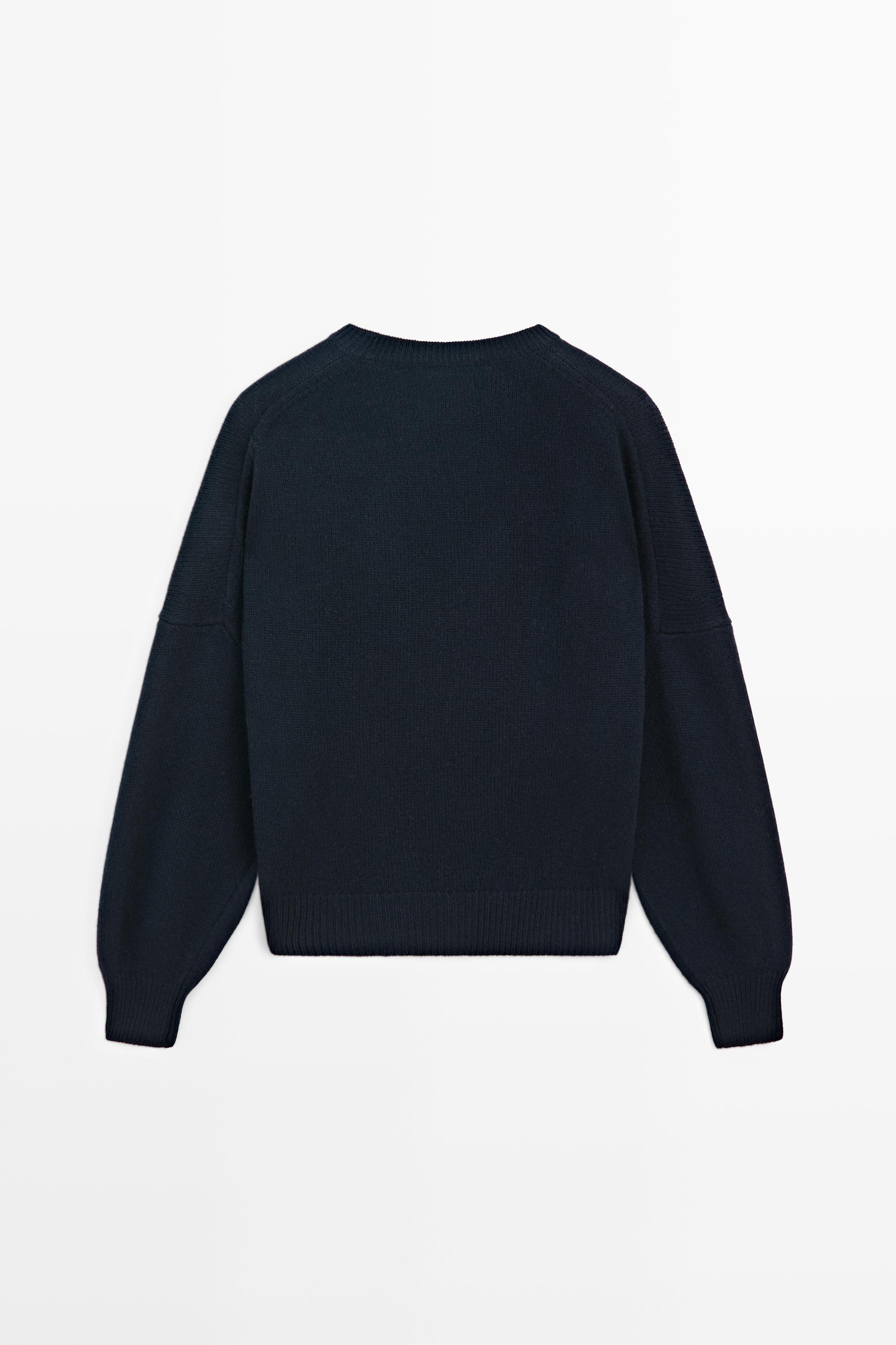 100% wool oversize knit sweater