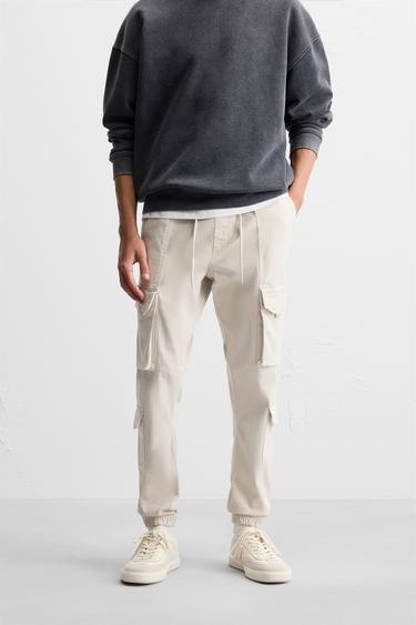 CALÇA CARGO COM BOLSOS - Bege da Zara