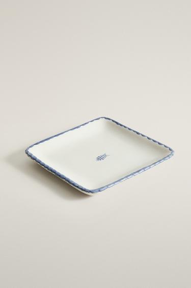 CERAMIC FISH BATHROOM SOAP DISH — Blue / White 2