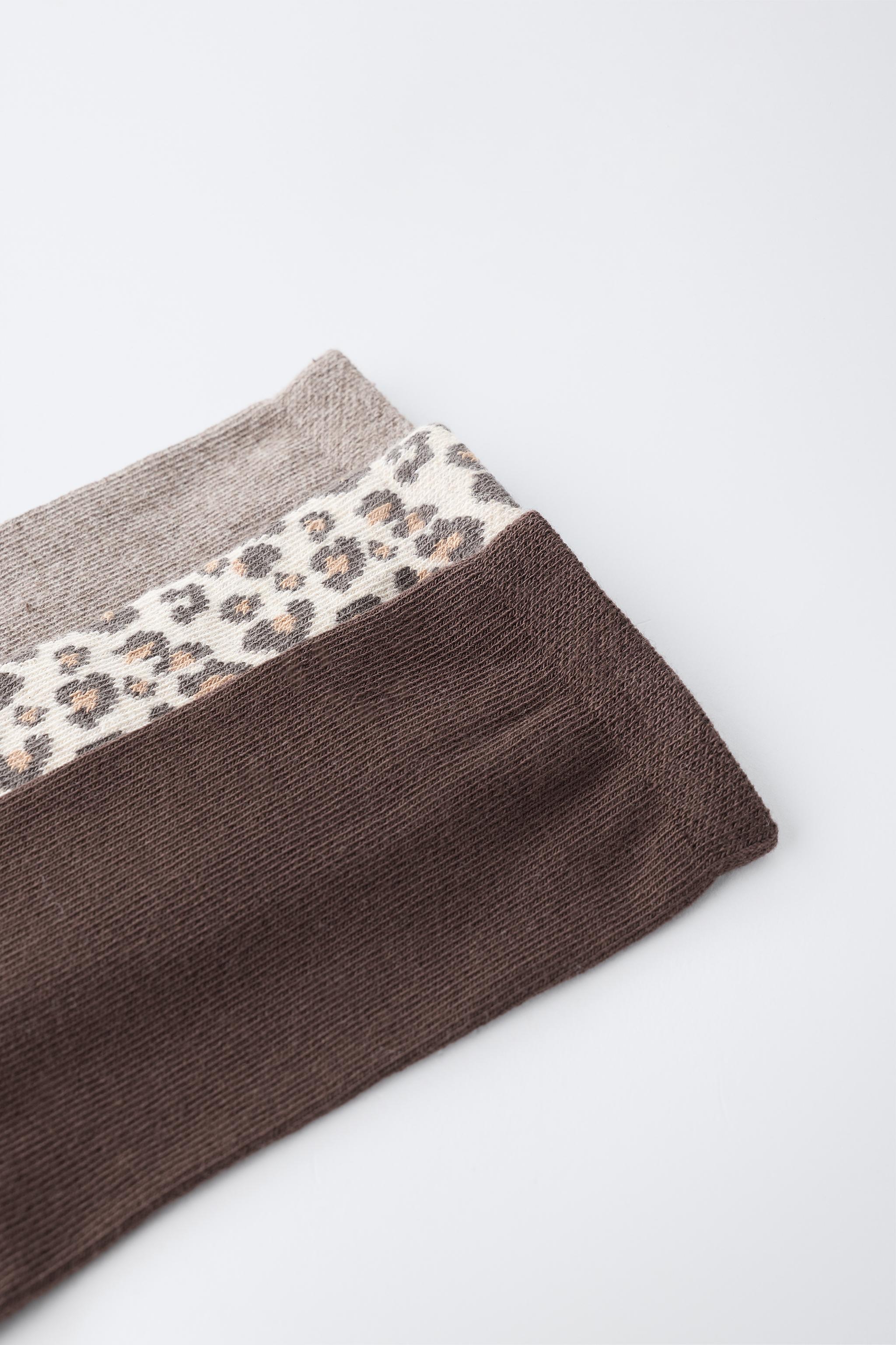 LOT DE TROIS PAIRES CHAUSSETTES MONTANTES ANIMAL PRINT