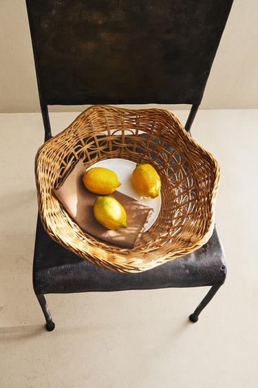 RATTAN HAMPER WITH A SCALLOPED EDGE - Light beige by Zara - Image 5