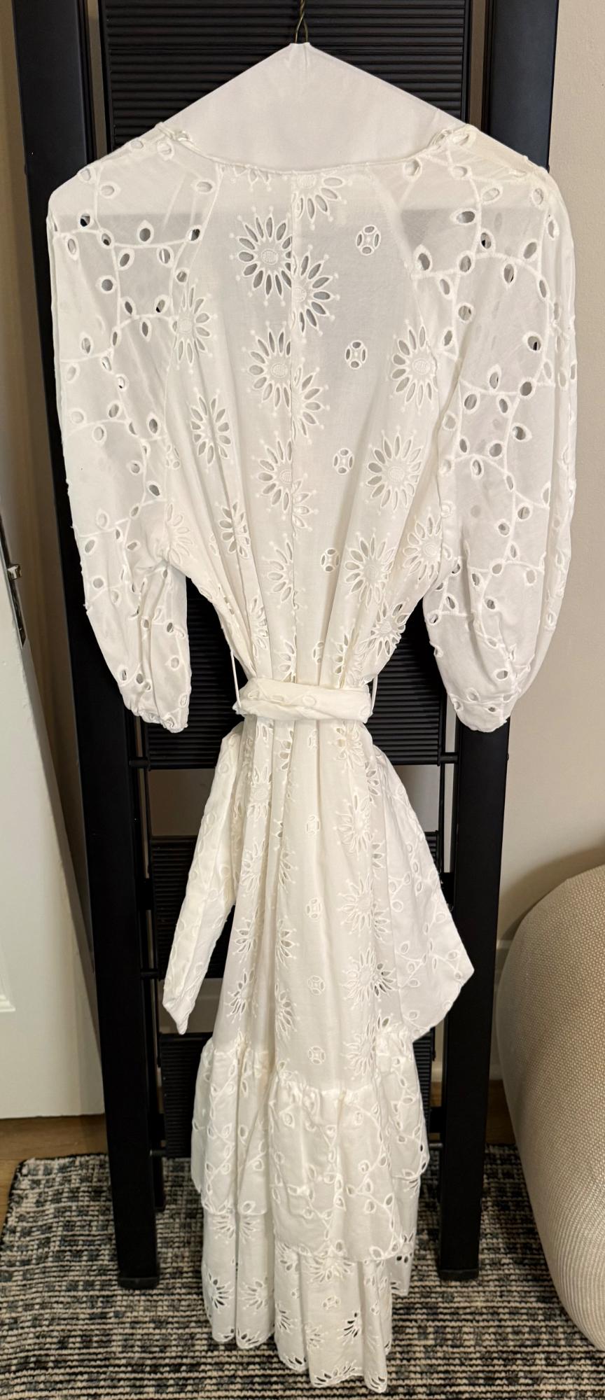 VESTIDO BORDADOS CINTURÓN - Image 3