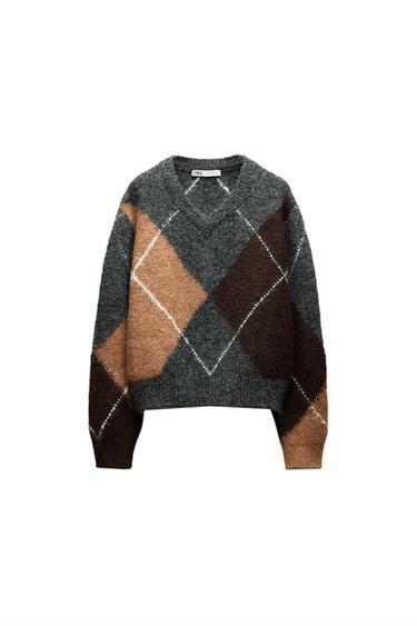 DIAMOND KNIT SWEATER
