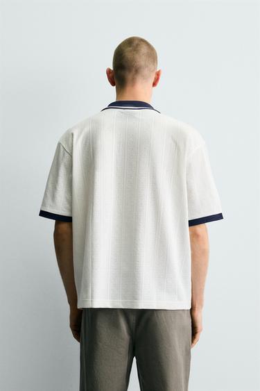 POLO JACQUARD VERTICAL BRODÉ - Écru / Bleu de Zara - Image 2