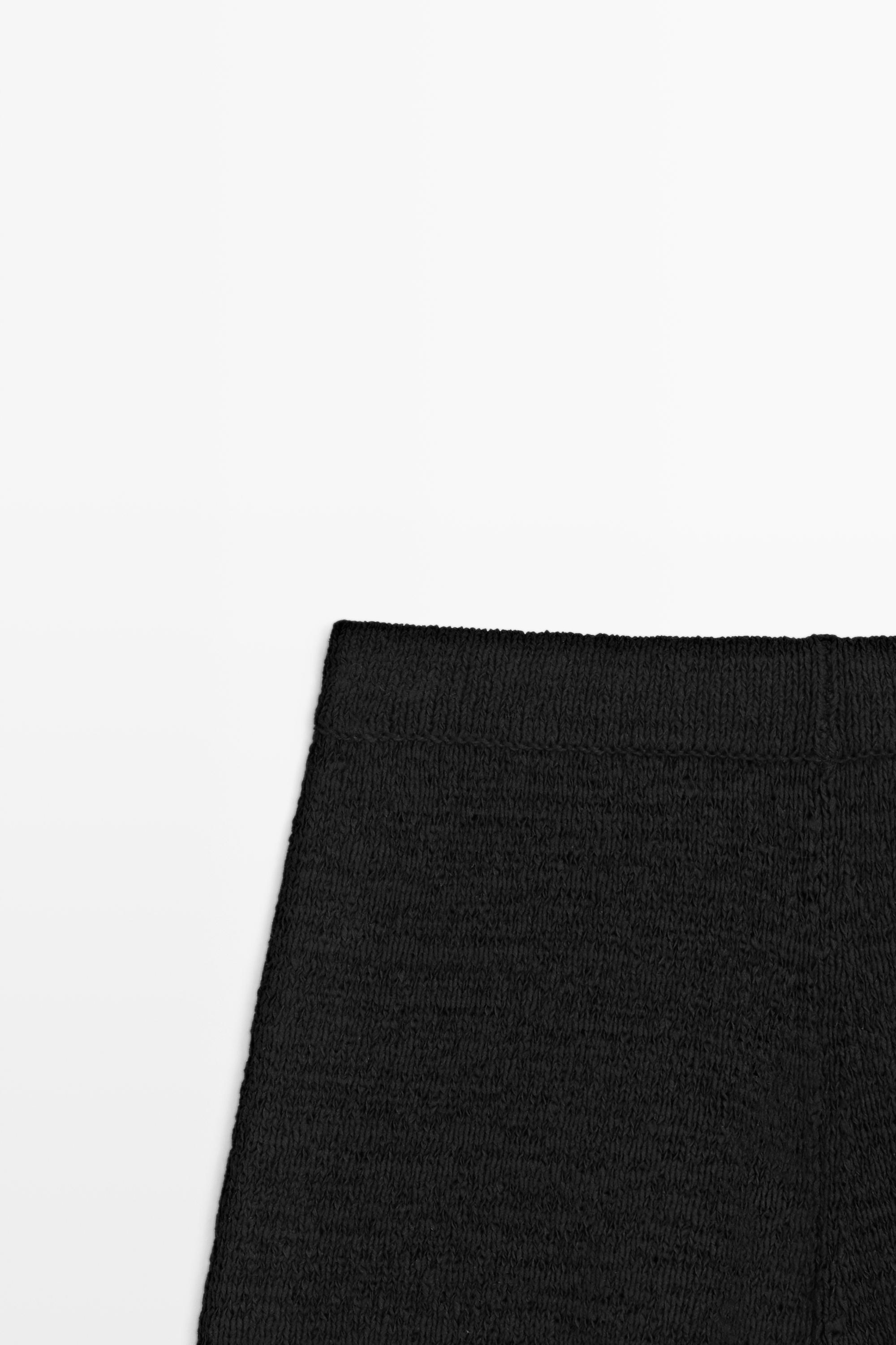 Short en maille texturée